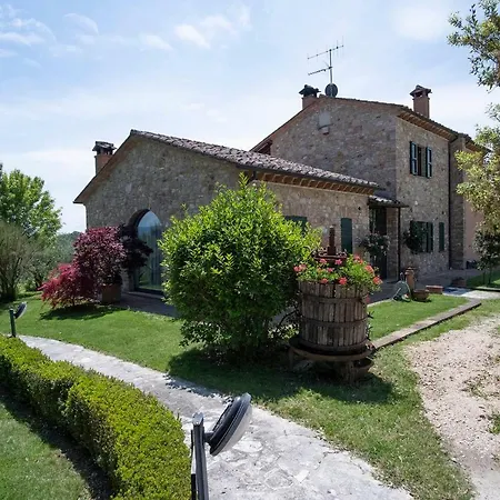 Pino Cedro Bed & Breakfast Avigliano Umbro