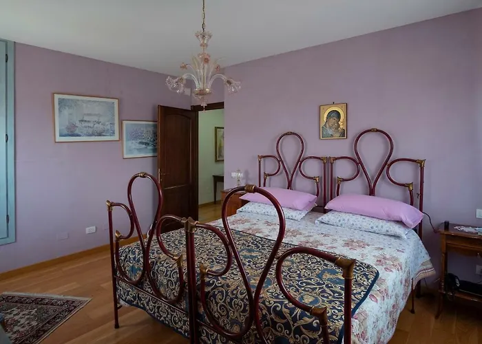 Pino Cedro Bed & Breakfast